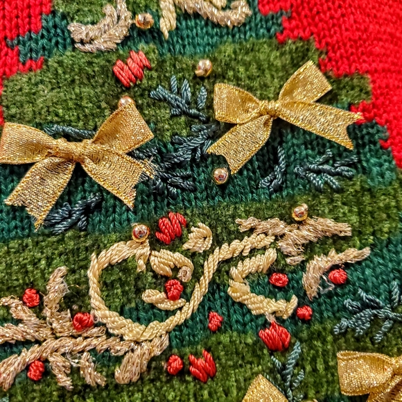 Vintage Christmas tree sweater large red green - Picture 3 of 8